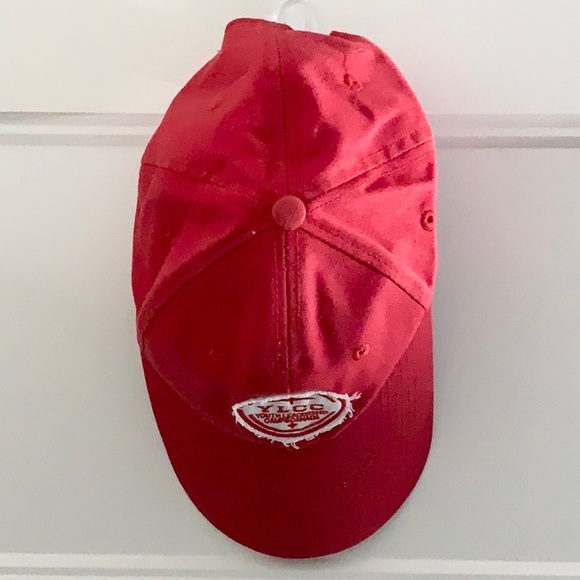 vintage red cap - Picture 2 of 2